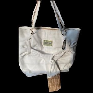 NWT Large white bebe Vegan Leather tote